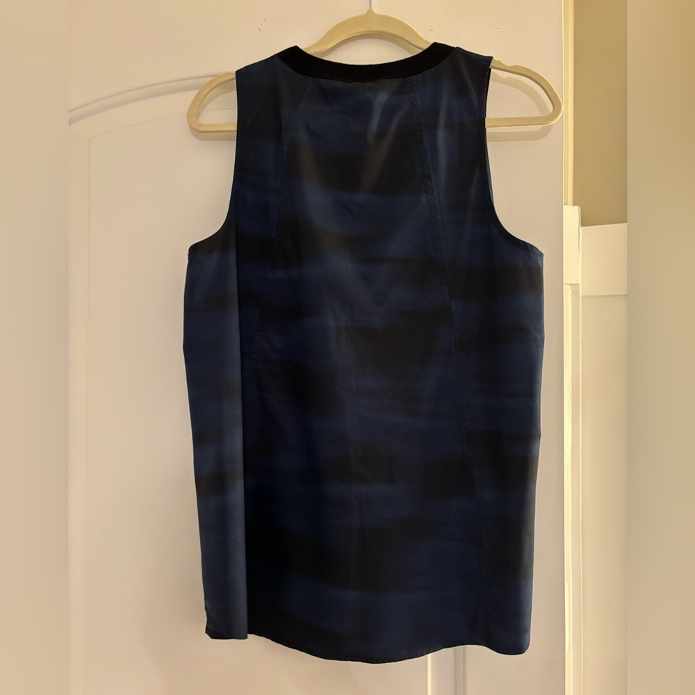 Athleta Tank Tops - Picture 3 of 4